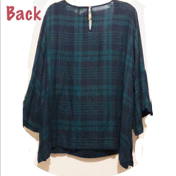 DONATED Tunic-Bell Sleeves, Plaid - Picture 4 of 7
